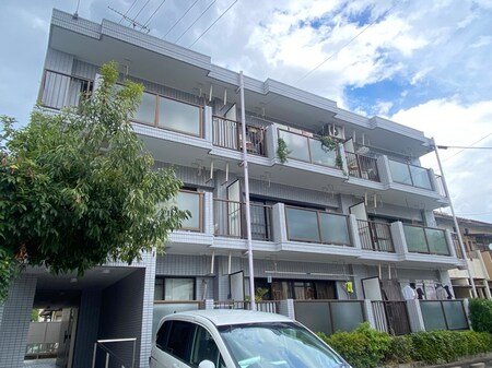 ナビシティ牧の里外観写真