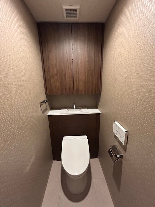 物件内観写真12　(トイレ)