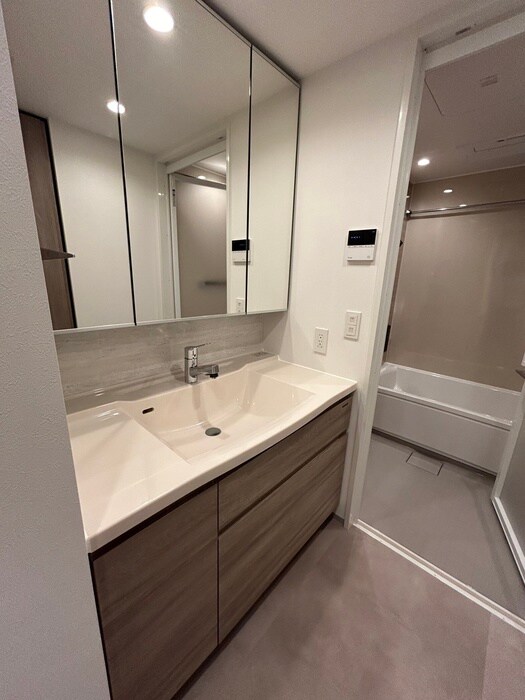 物件内観写真14　(洗面)