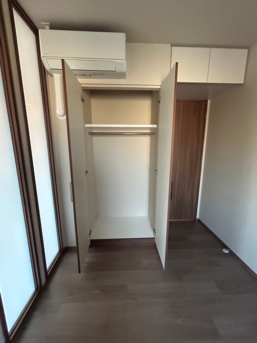 物件内観写真15　(居室)