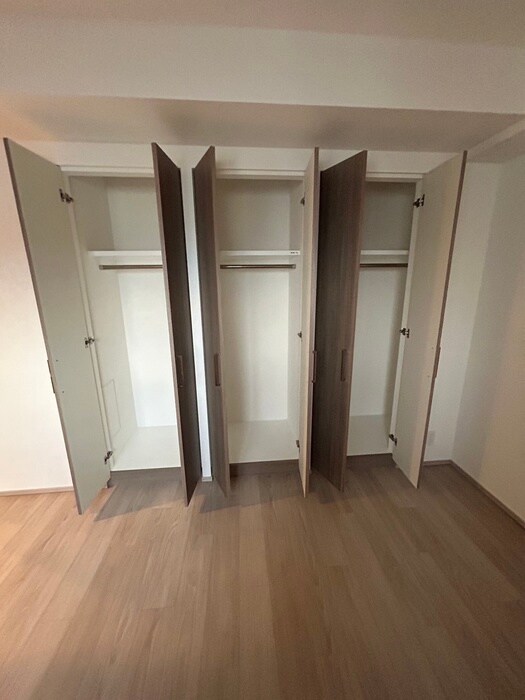 物件内観写真15　(収納)