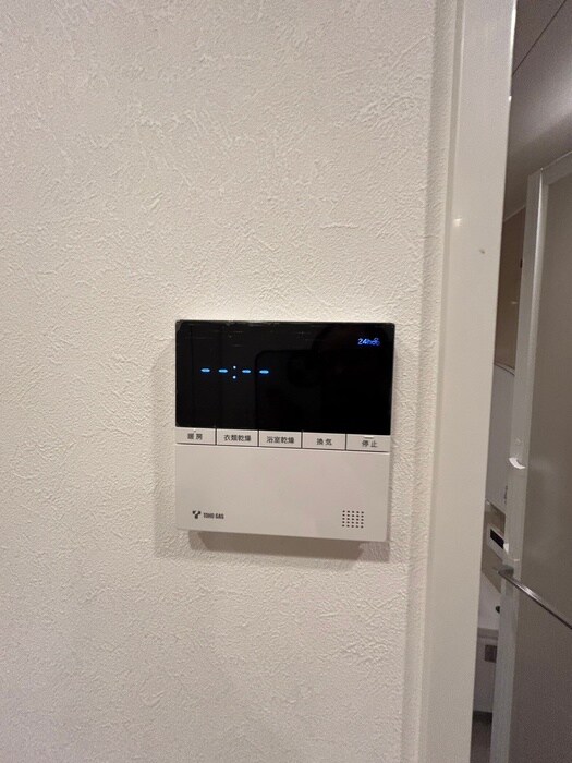 物件内観写真18　(廊下)