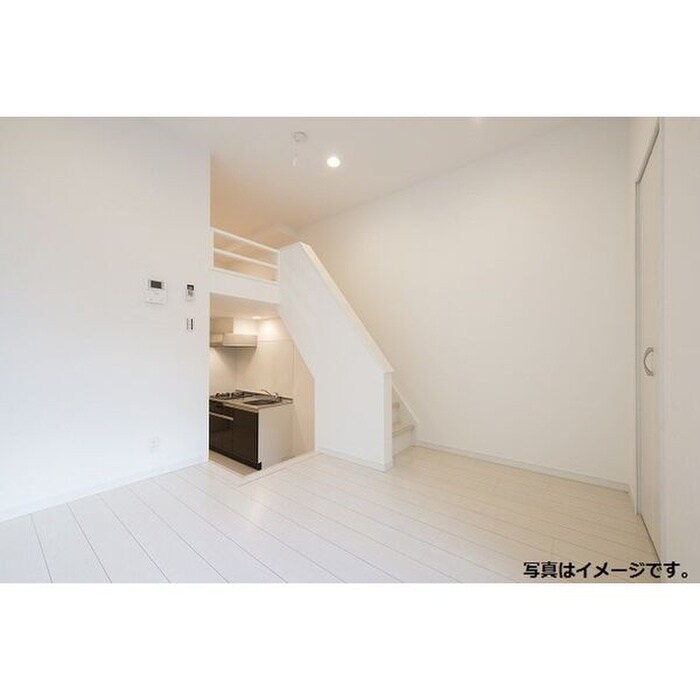 物件内観写真8　(居室)