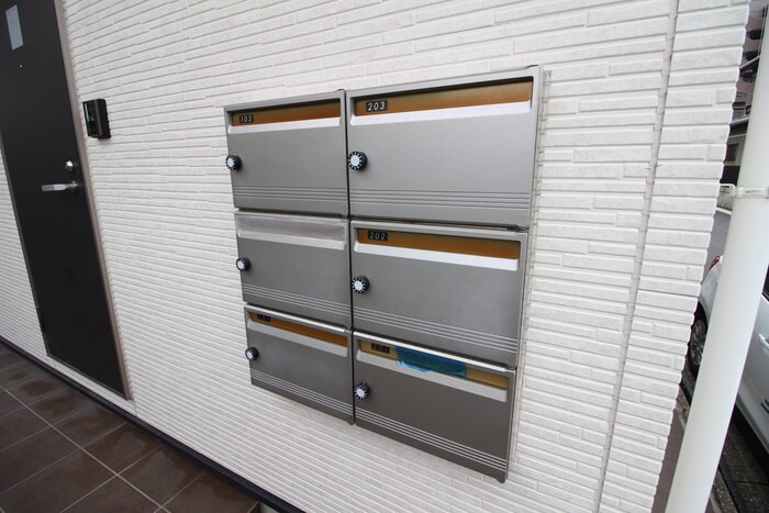 物件外観写真4　(建物設備)