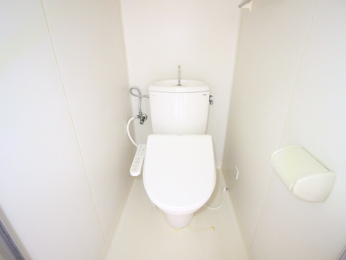 物件内観写真14　(トイレ)