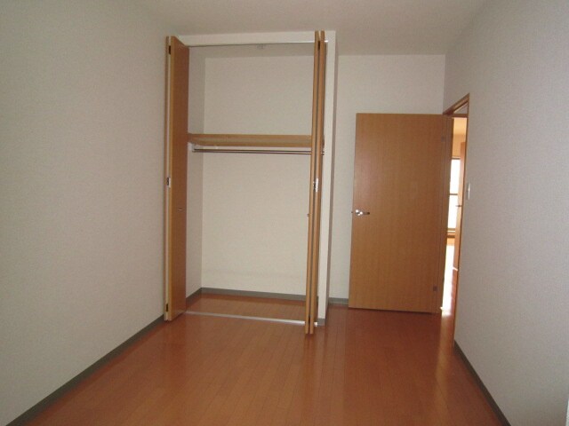 物件内観写真14　(収納)