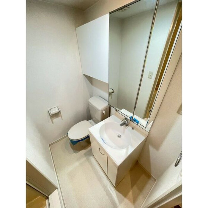 物件内観写真7　(洗面)