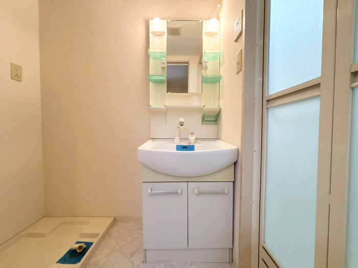 物件内観写真12　(洗面)