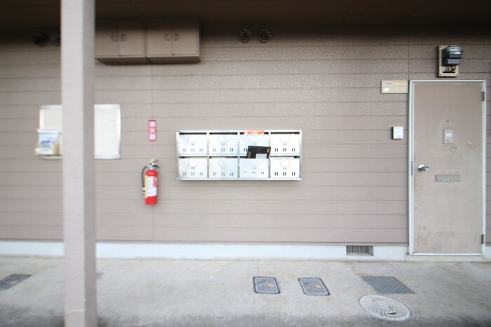 物件外観写真4　(建物設備)