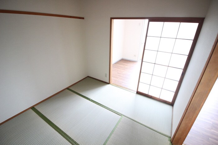 物件内観写真11　(居室)