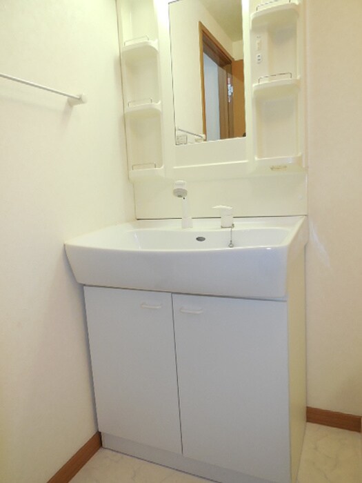 物件内観写真12　(洗面)
