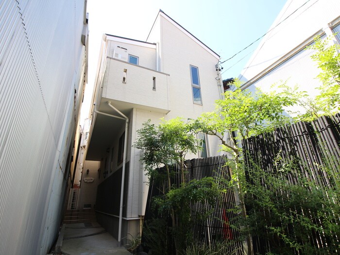 物件外観写真6　(外観写真)