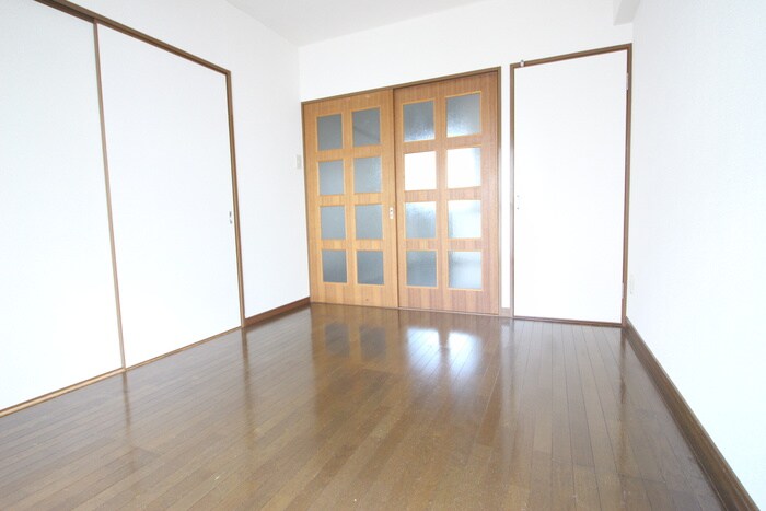 物件内観写真11　(居室)