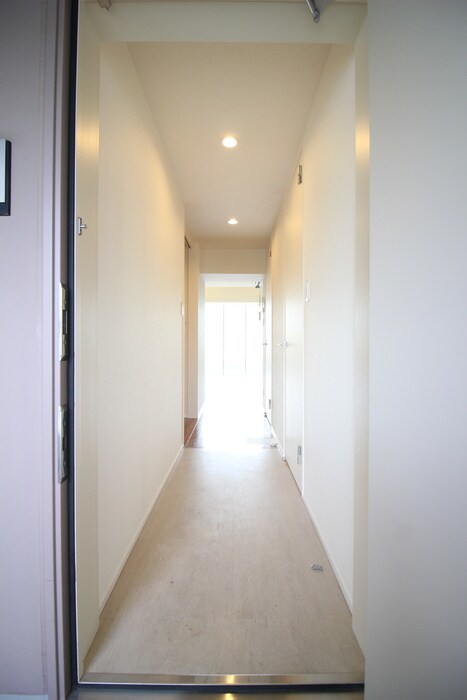 物件内観写真10　(廊下)