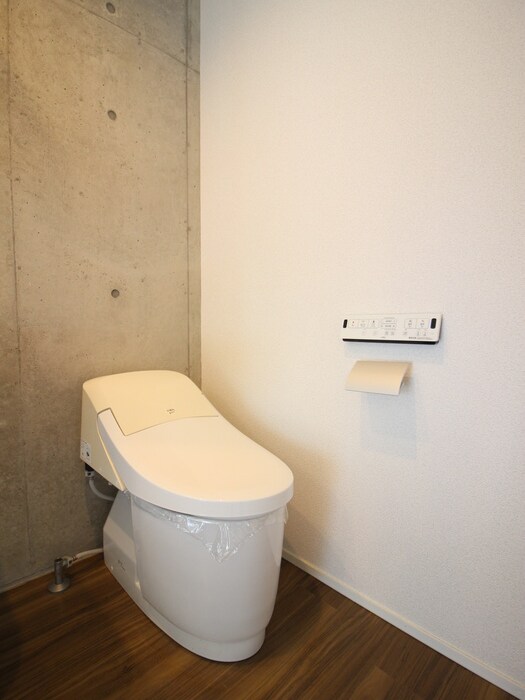 物件内観写真12　(トイレ)