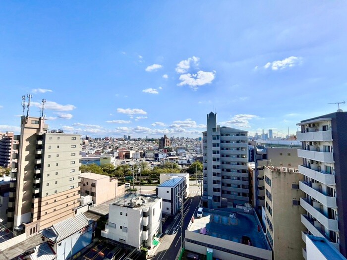 物件内観写真22　(室内からの展望)