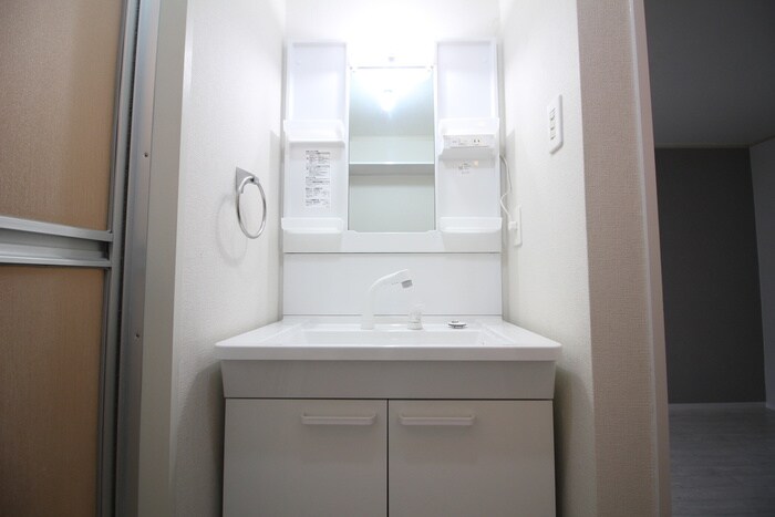 物件内観写真11　(洗面)