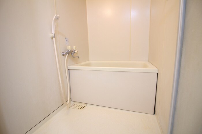 物件内観写真12　(バス／シャワールーム等)