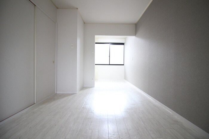 物件内観写真17　(居室)