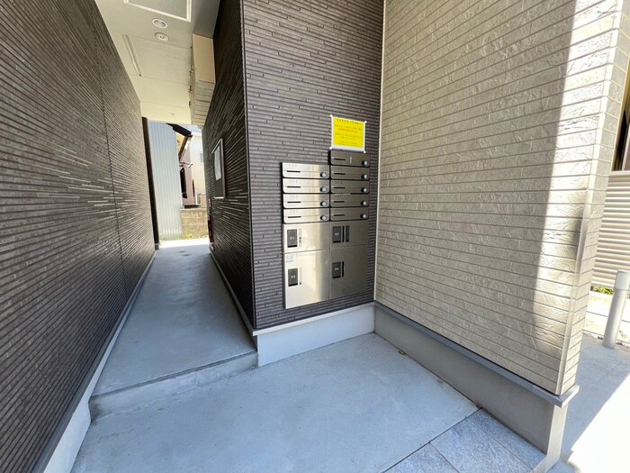 物件外観写真4　(建物設備)