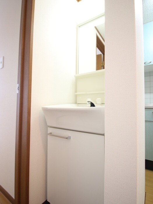 物件内観写真12　(洗面)