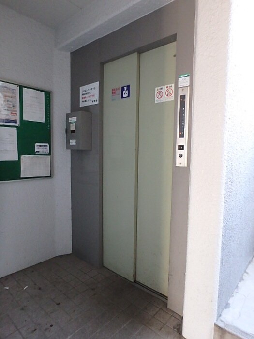 物件外観写真4　(建物設備)