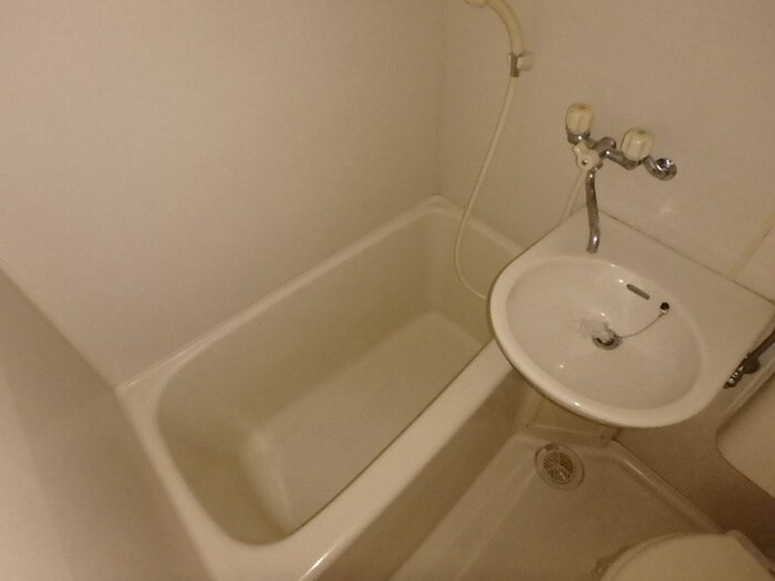 物件内観写真12　(バス／シャワールーム等)