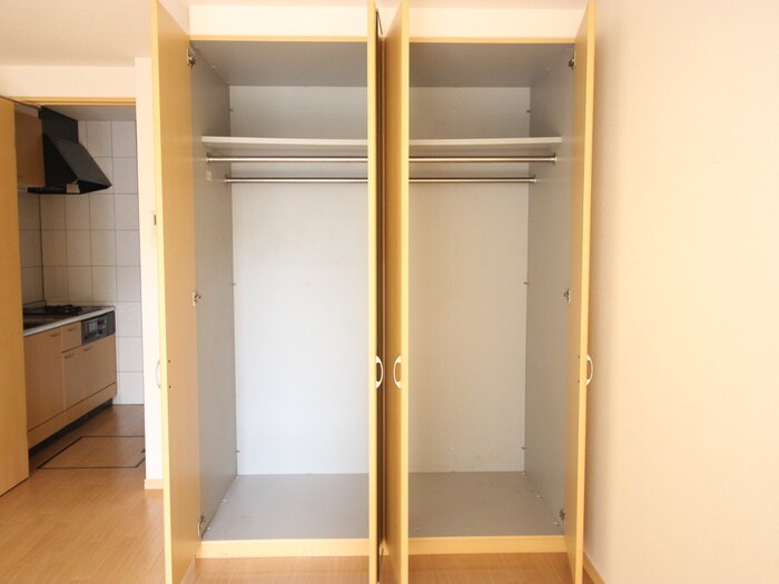 物件内観写真9　(収納)