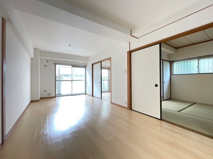 物件内観写真16　(居室)