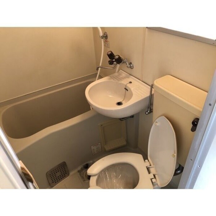 物件内観写真12　(トイレ)