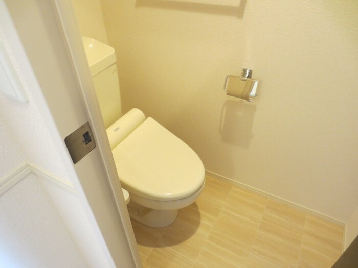 物件内観写真10　(トイレ)