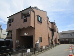 メゾン　ド　トリアノン外観写真