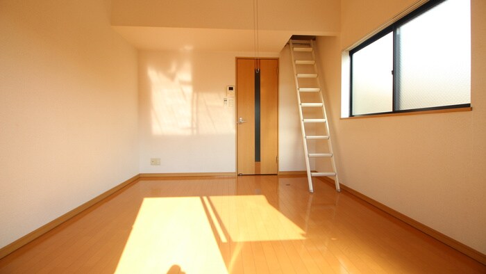 物件内観写真5　(居室)