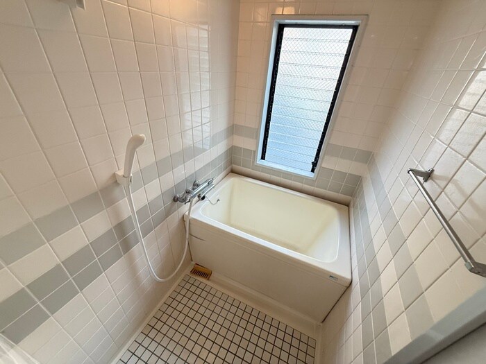 物件内観写真12　(バス／シャワールーム等)