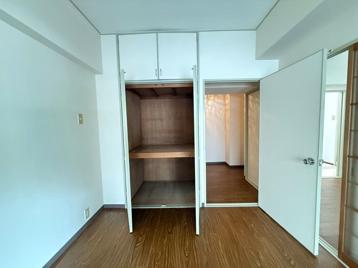 物件内観写真15　(収納)