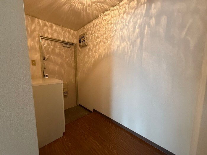 物件内観写真21　(廊下)