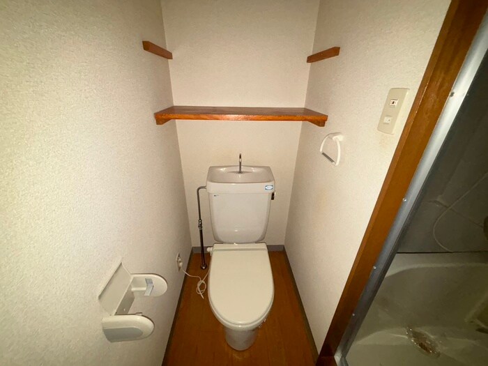 物件内観写真11　(トイレ)