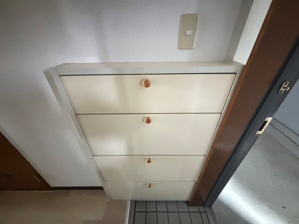 靴箱