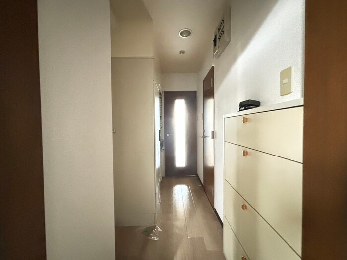 物件内観写真21　(廊下)