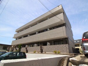 アムール　フジ外観写真