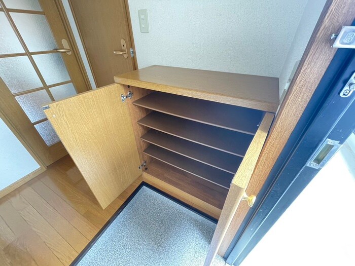 物件内観写真17　(靴箱)