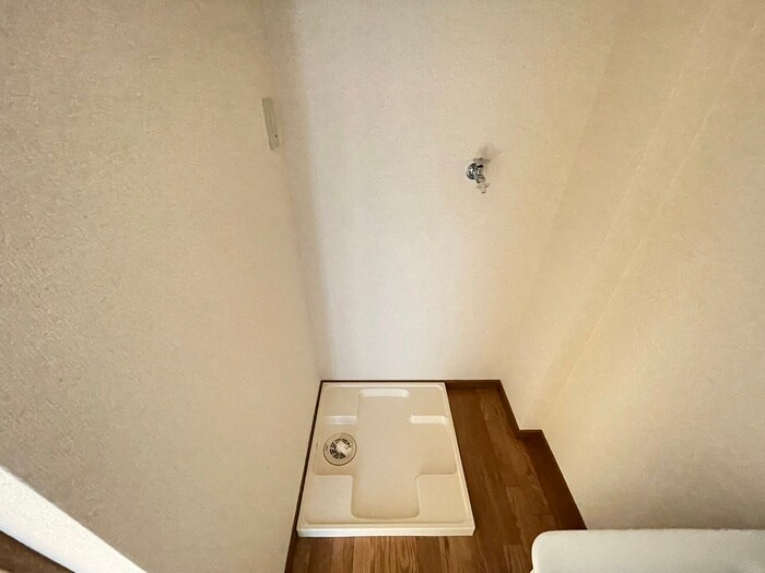 物件内観写真21　(洗濯機置場)