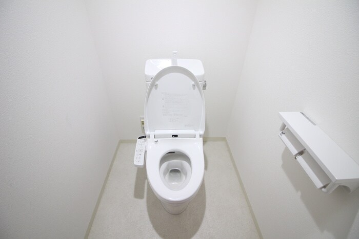 物件内観写真13　(トイレ)