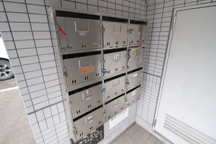 物件外観写真6　(建物設備)