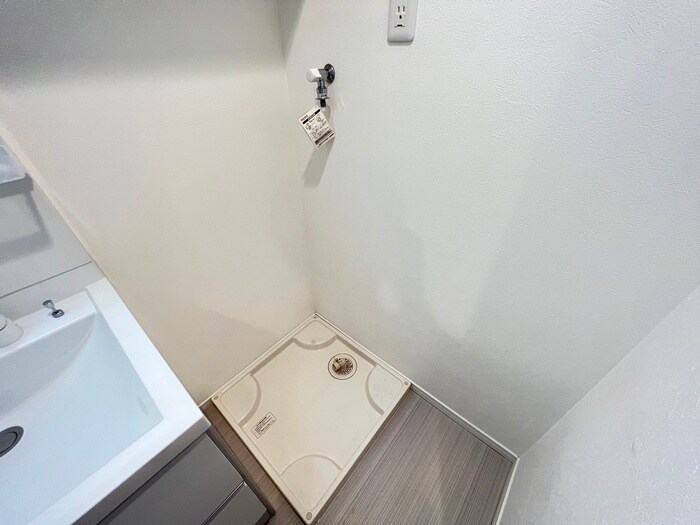 物件内観写真15　(洗濯機置場)