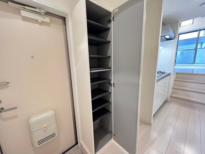 物件内観写真17　(靴箱)