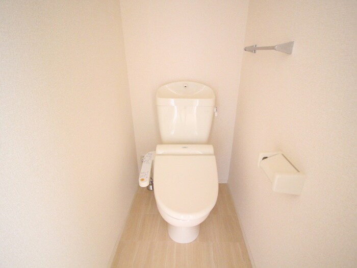 物件内観写真11　(トイレ)