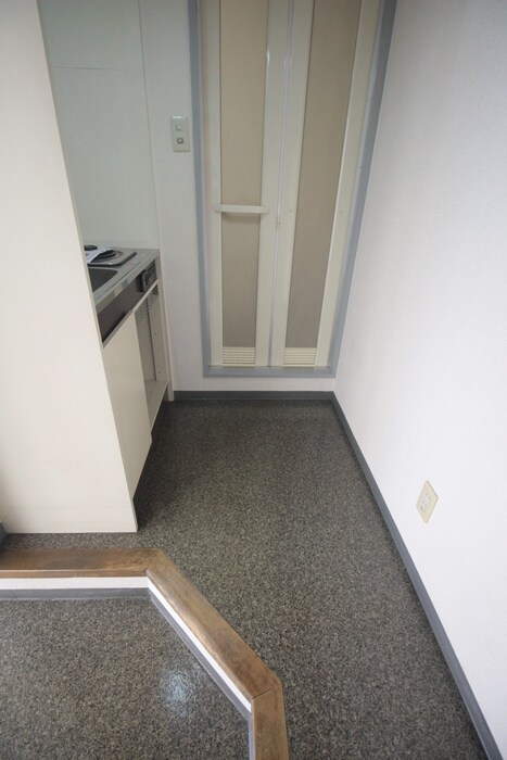 物件内観写真18　(廊下)