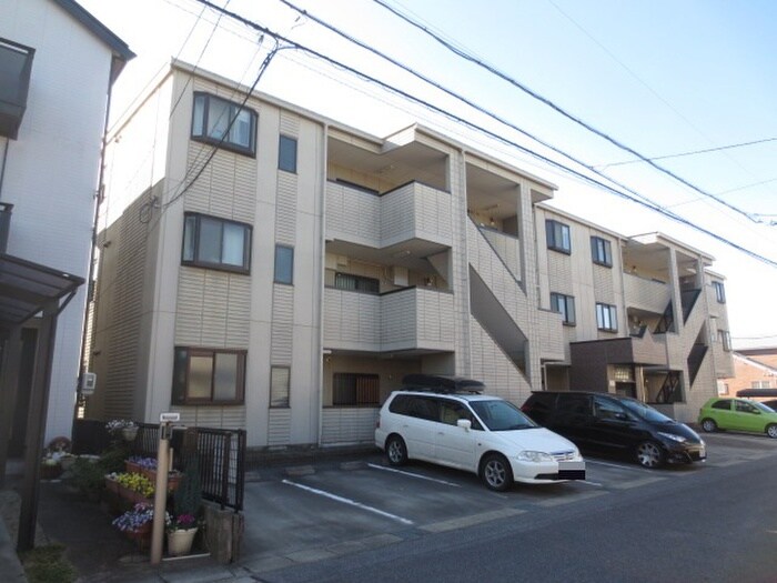 物件外観写真4　(外観写真)