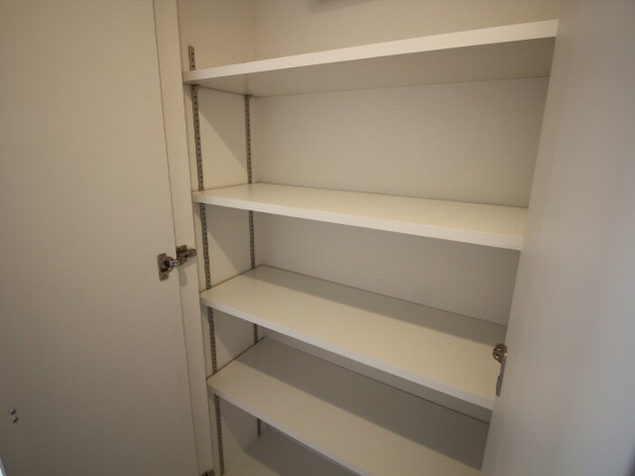 物件内観写真17　(靴箱)